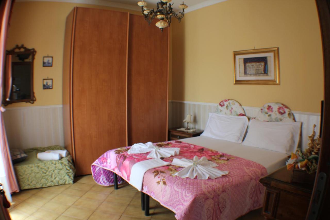 Hotel Hillary House Fiumicino Exterior foto